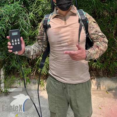 300W Camo 6 Band 2KM Drone à longue portée Détecteur de signaux UAV