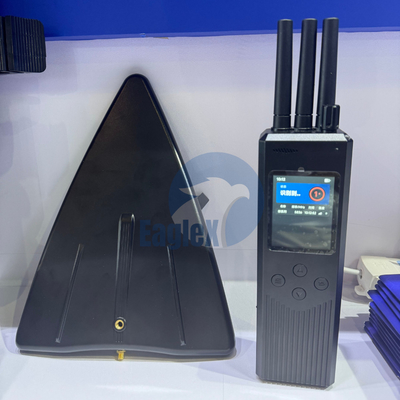 2Équipement de détection de drones de.4 GHz 5.8 GHz Détecteur de drones portatif de 2000 m